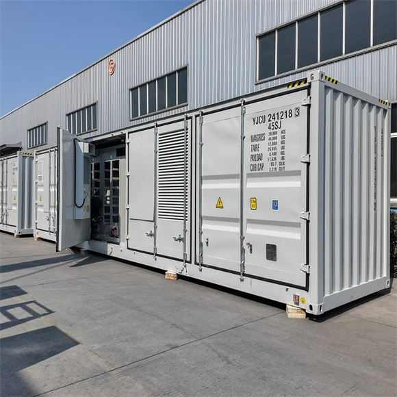 Trójfazowe falowniki hybrydowe z magazynem – MATTRABUD ENERGY GROUP