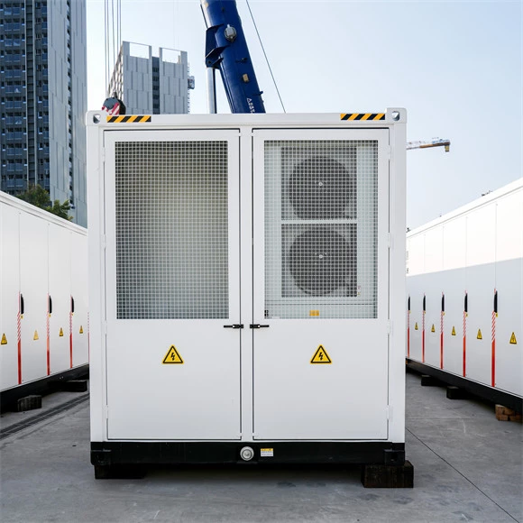 Domowe systemy magazynowania energii z PV i jednofazowymi falownikami off-grid – magazyny energii dla domu z funkcją zasilania rezerwowego – MATTRABUD ENERGY GROUP