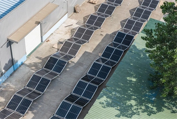 MATTRABUD ENERGY GROUP – Szafy telekomunikacyjne z BESS dla data center – szafy zewnętrzne z magazynem energii i falownikami hybrydowymi